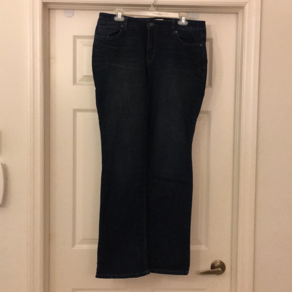 Code Bleu Jeans - image 1